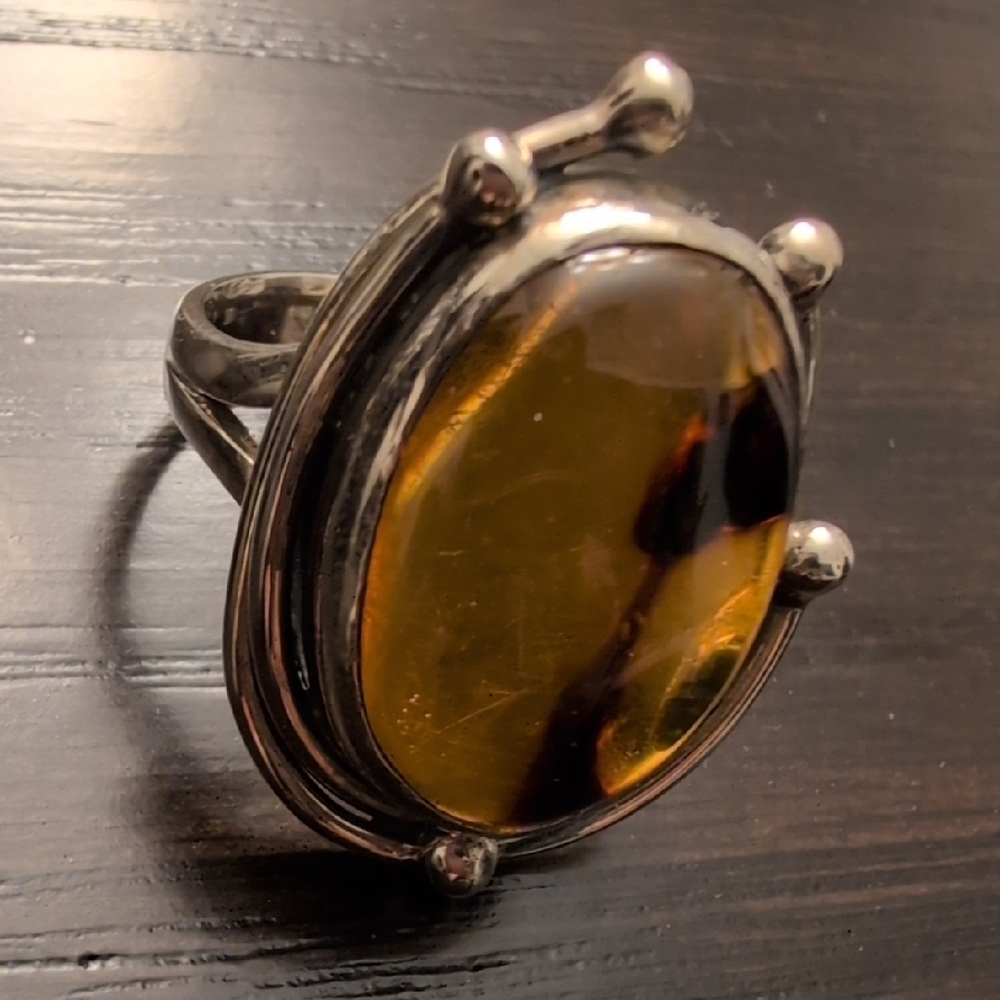 Sterling Silver Amber Ring - Picture 4 of 11